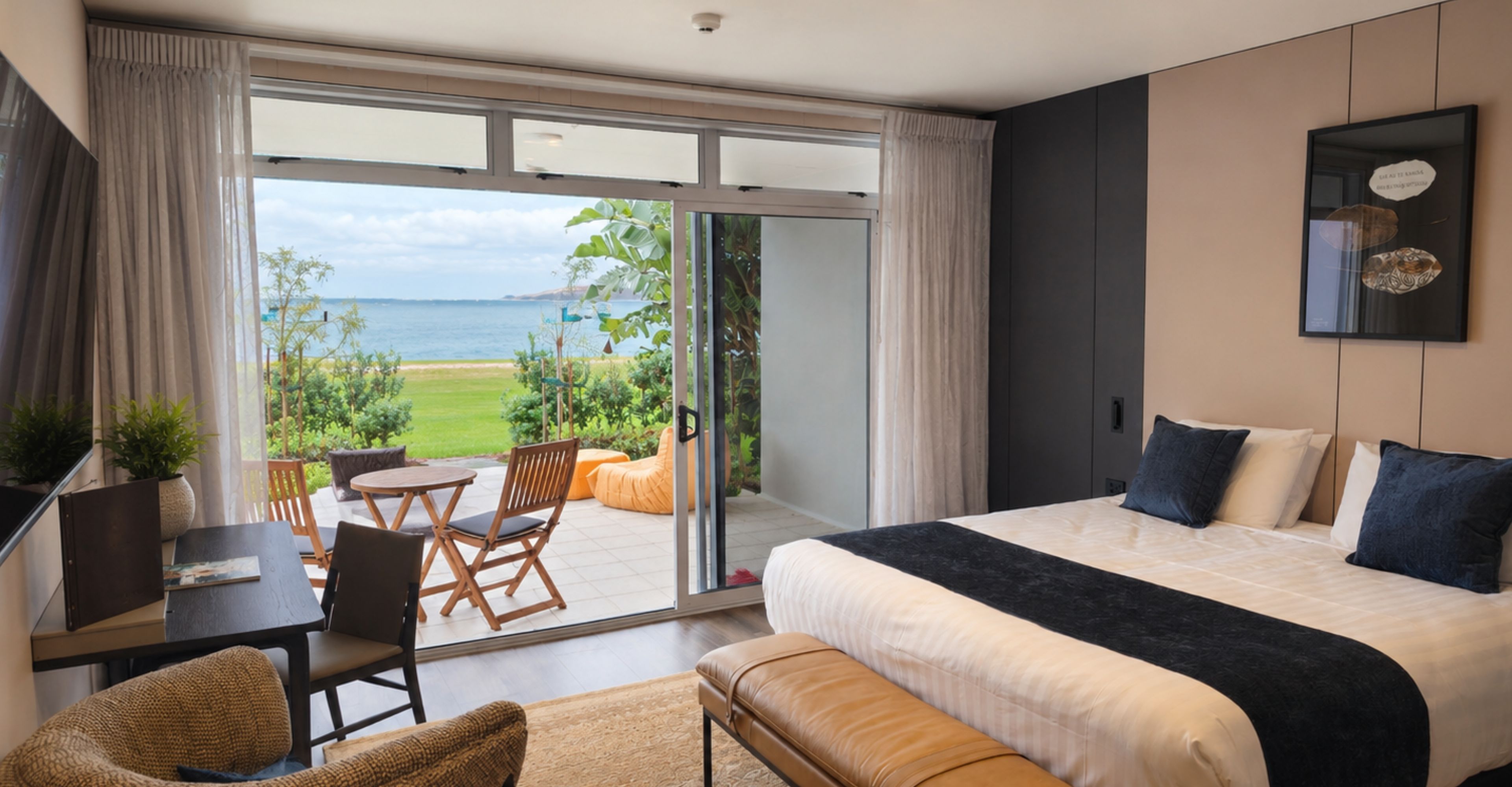Superior Beachfront Ocean View (15)